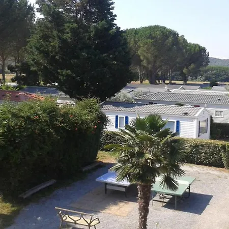 Mobil Avec Terrasse A - Api-1-52-1046 * Roquebrune-sur-Argens
