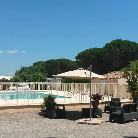 Mobil Avec Terrasse A - Api-1-52-1046 Campsite